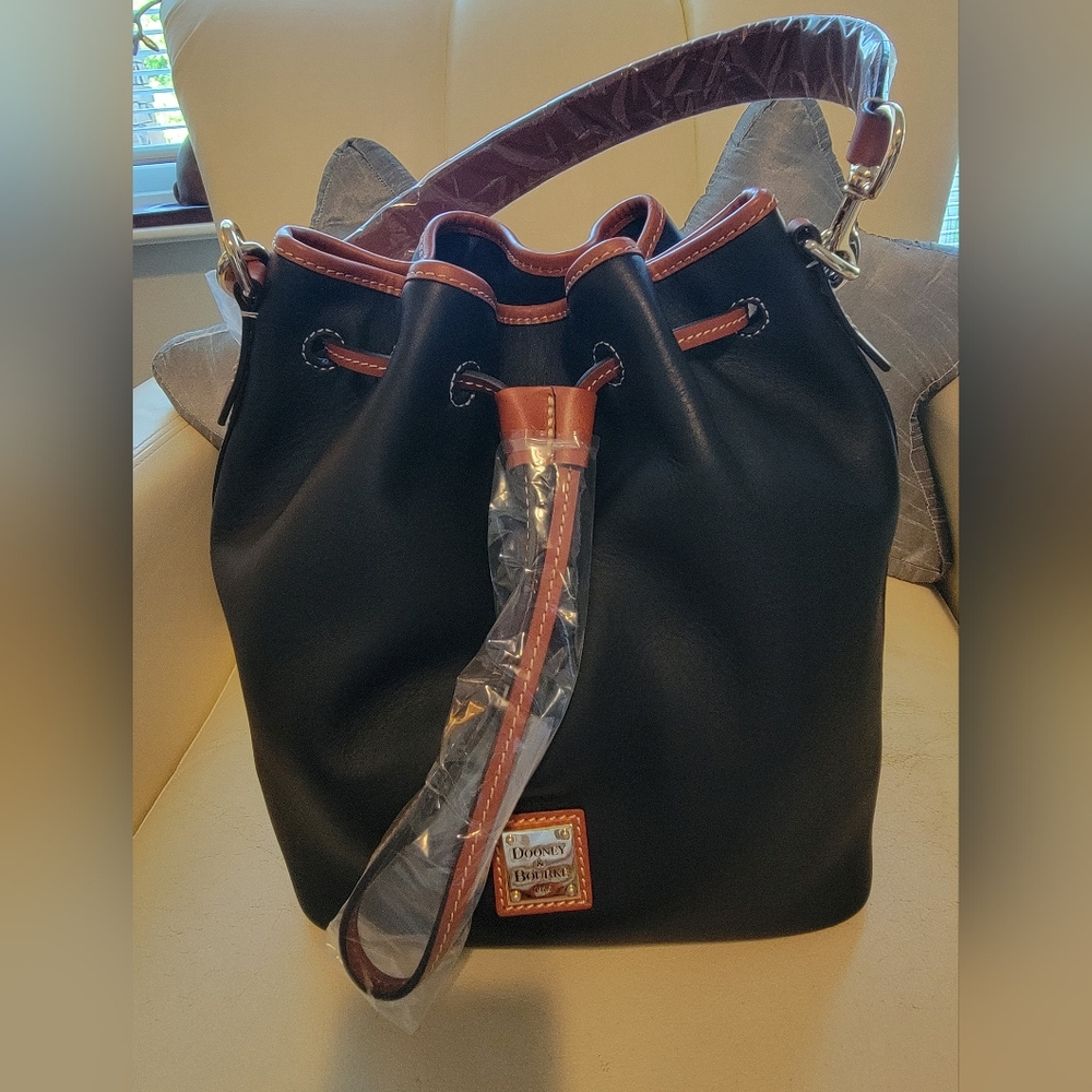 Dooney & Bourke Black and Tan Leather Bucket Bag NWT